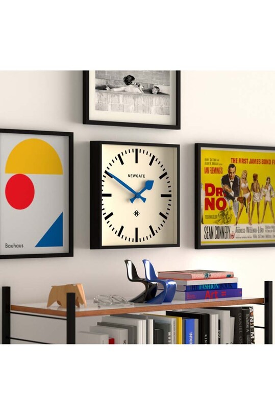 Σαλόνι και υπνοδωμάτιο Ρολόι τοίχου Newgate Number 5 Wall Clock KB1188NUMFIV390KICE μπλε