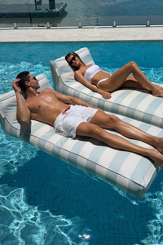 Στρώμα αέρα για κολύμπι SunnyLife Lazy Days Blue Stripe S51LDLBL