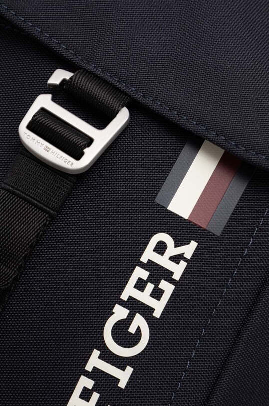 Σακίδιο Tommy Hilfiger σκούρο μπλε AM0AM11786