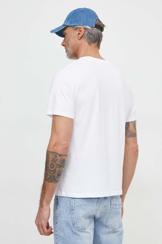 Ρούχα Βαμβακερό μπλουζάκι Pepe Jeans Clag PM509384 λευκό