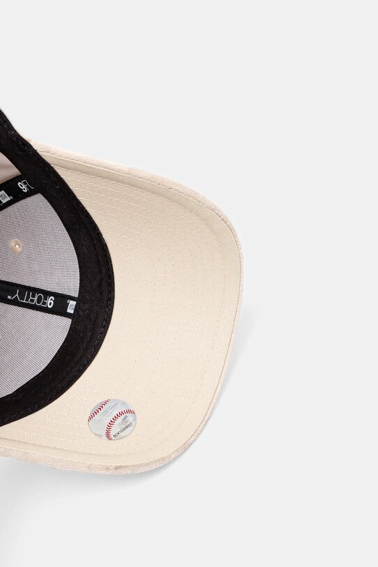Βελουτέ καπέλο μπέιζμπολ New Era μπεζ 60595352