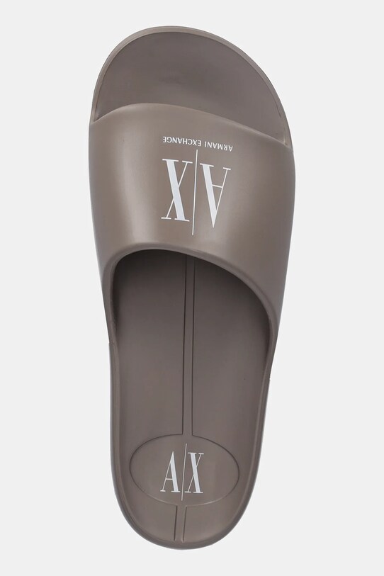 Παντόφλες Armani Exchange καφέ XUP012.XV675.U670
