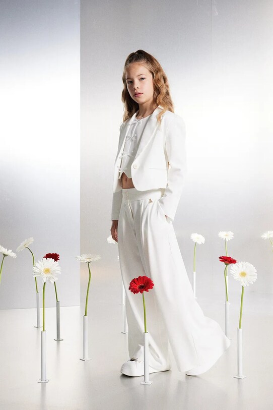 Παιδικό σακάκι Patrizia Pepe R852 7S0277 λευκό SS25