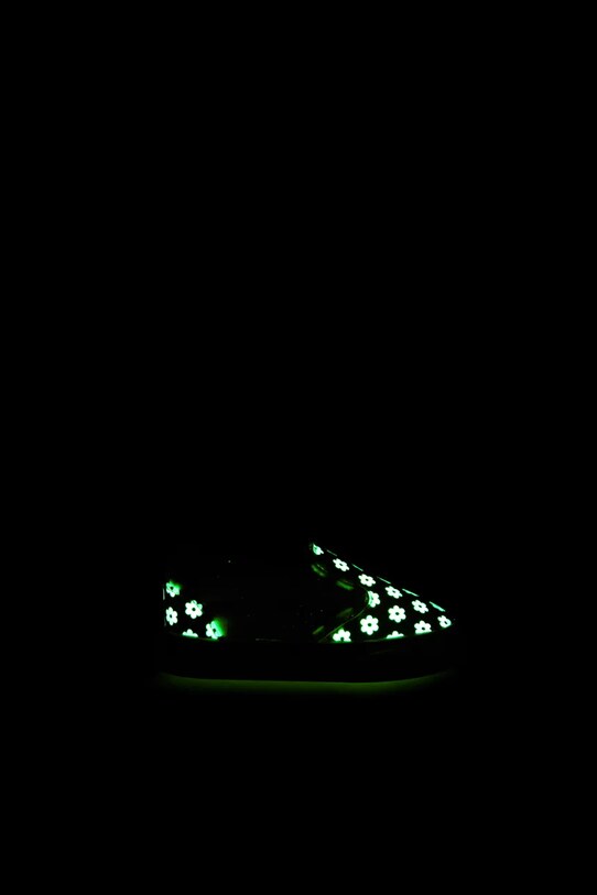 Παιδικά πάνινα παπούτσια Vans Slip-On V VN000D0SBOY1 λευκό