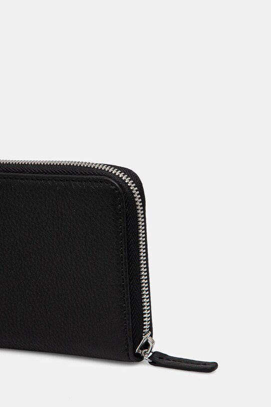 Δερμάτινο πορτοφόλι Marc O'Polo 50219905301110 μαύρο SS25