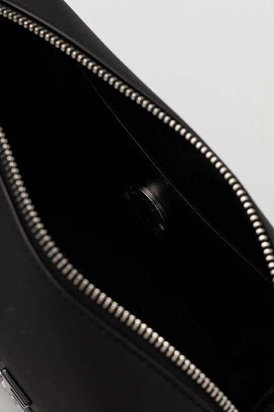 Νεσεσέρ καλλυντικών Love Moschino μαύρο JC5314PP0MKD000B