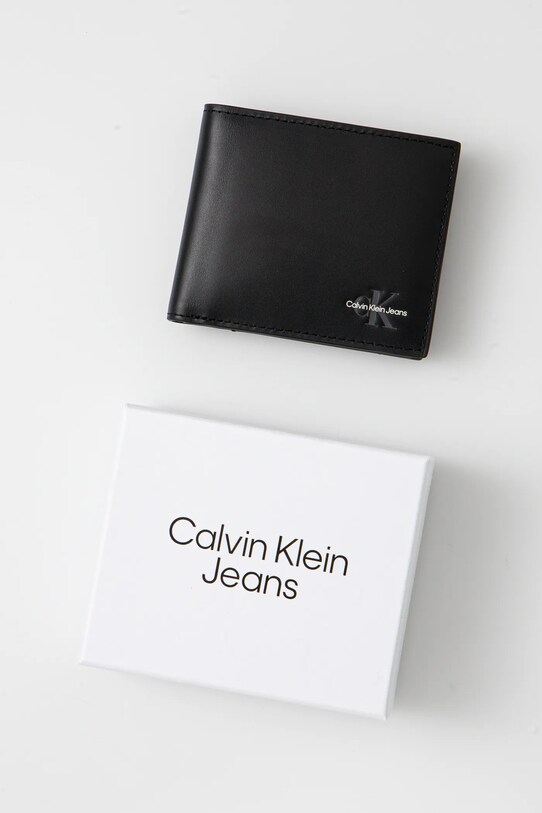 Δερμάτινο πορτοφόλι Calvin Klein Jeans μαύρο LV04G1013G