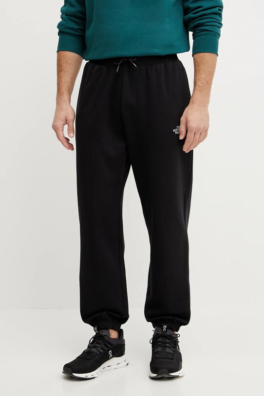 Παντελόνι φόρμας The North Face Essential Relaxed απλικέ μαύρο NF0A8C1FJK31