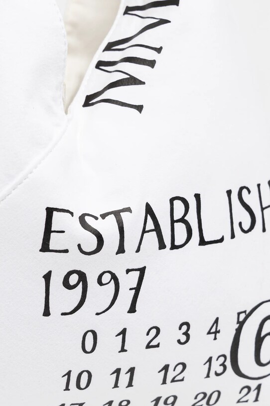 Βαμβακερή τσάντα MM6 Maison Margiela λευκό SB6WD0013.P7260