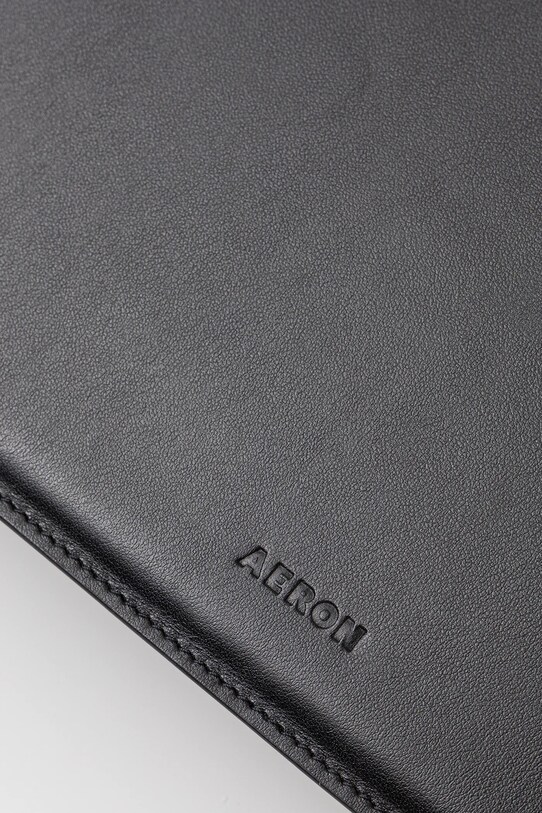 Δερμάτινη τσάντα AERON EDEN μαύρο BG165919