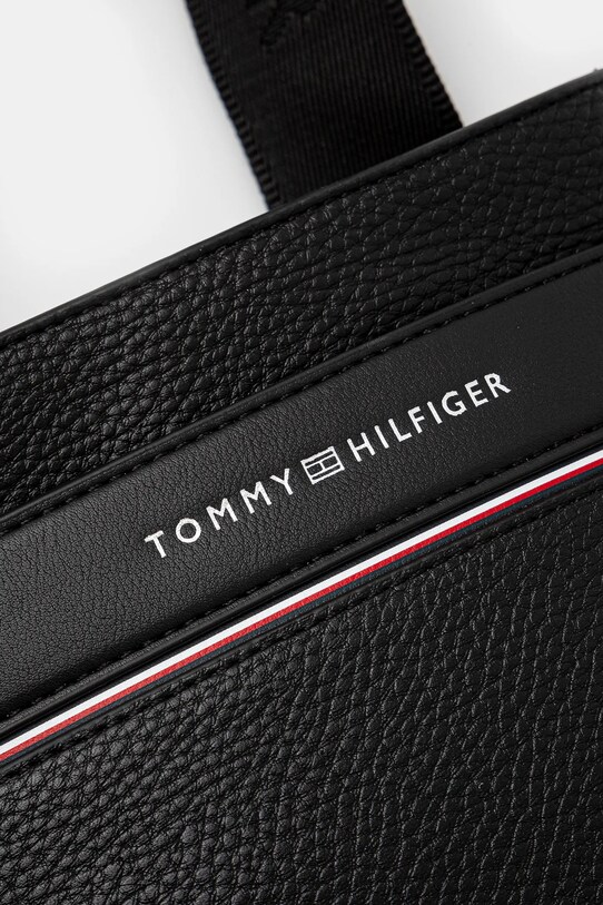 Σακίδιο Tommy Hilfiger μαύρο AM0AM13113