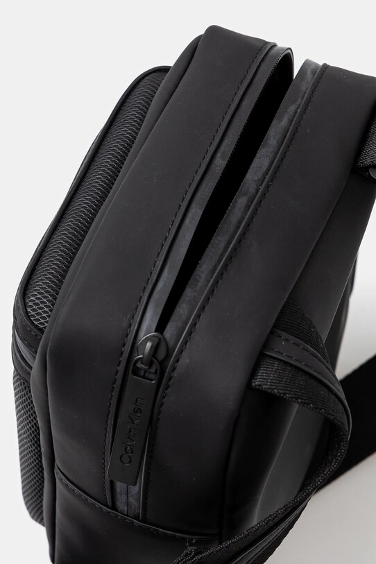 Σακίδιο Calvin Klein K50K512808 μαύρο