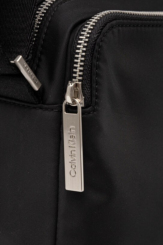 Σακίδιο Calvin Klein μαύρο K50K512912