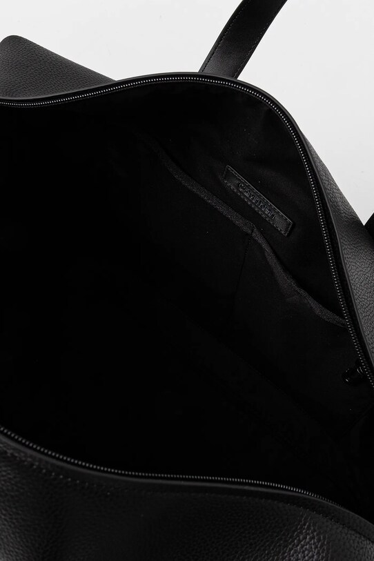 Ταξιδιωτική τσάντα Calvin Klein K50K513051 μαύρο