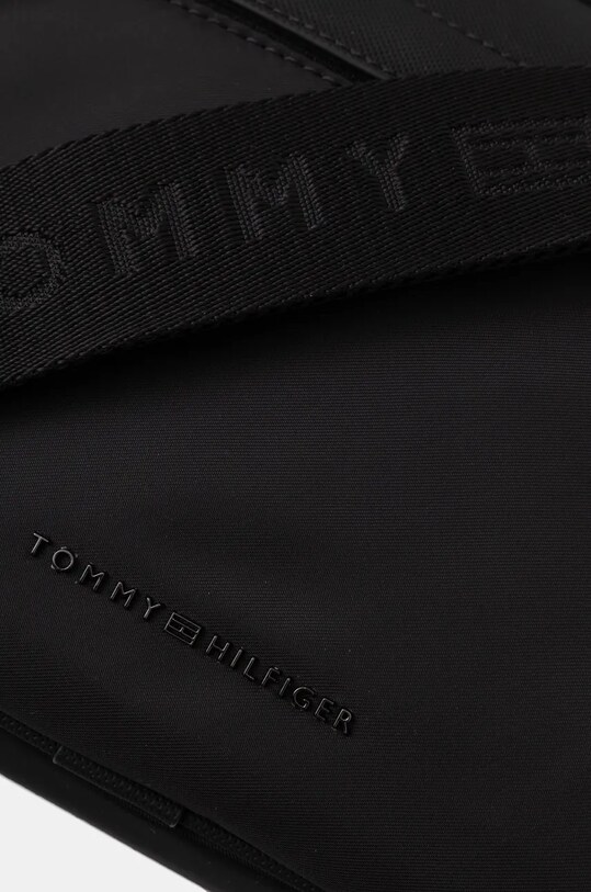 Σακίδιο Tommy Hilfiger μαύρο AM0AM13187