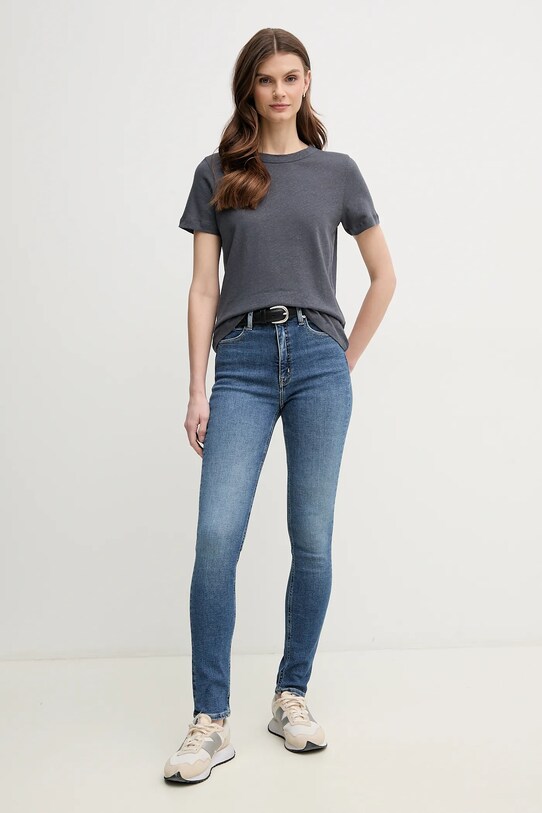 Λευκό μπλουζάκι Calvin Klein K20K208248 γκρί SS25