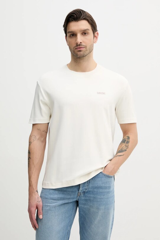 Μπλουζάκι Calvin Klein Jeans με ελαστάν μπεζ J30J327234